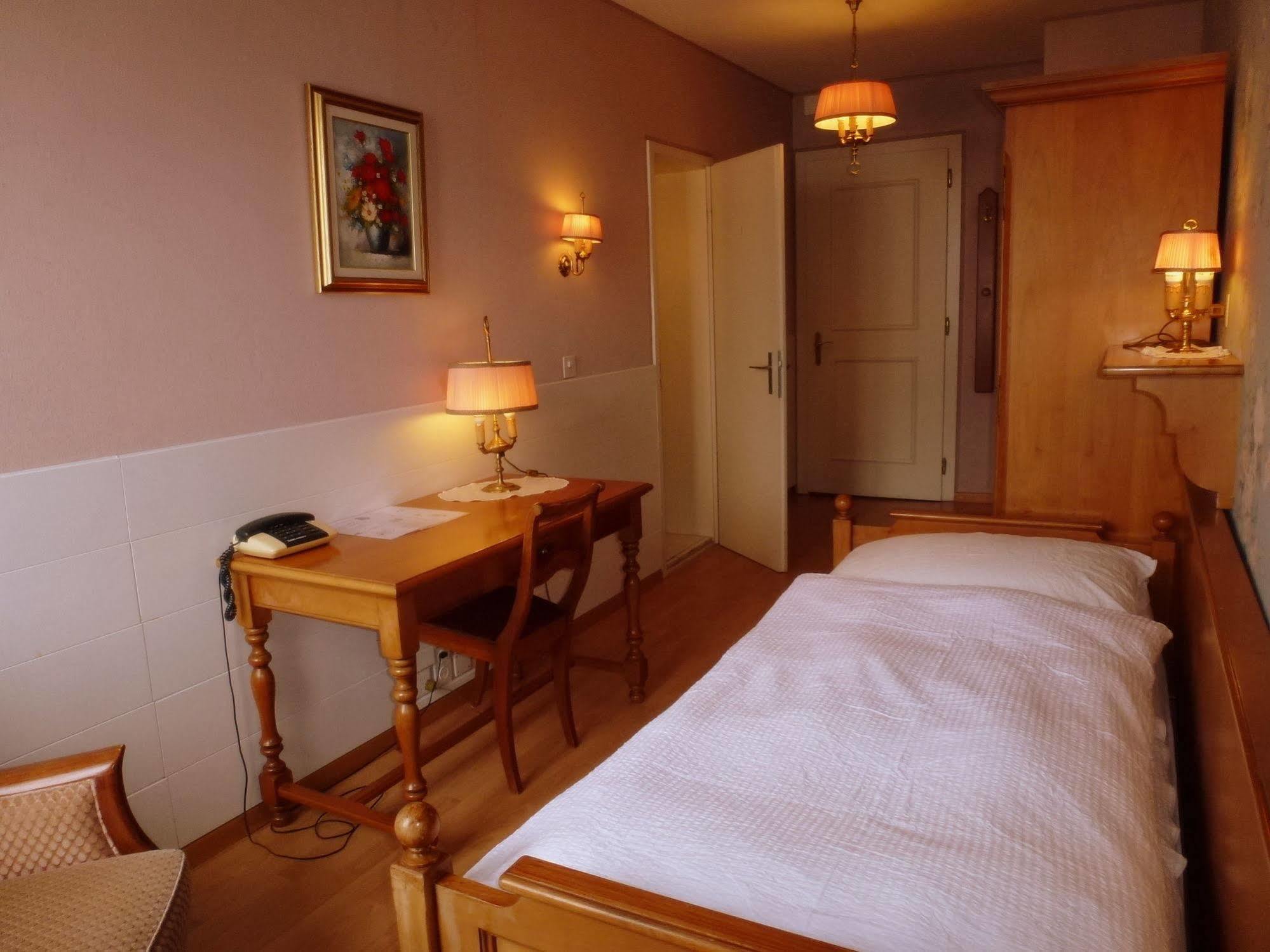 Continental Hotel Unterseen
